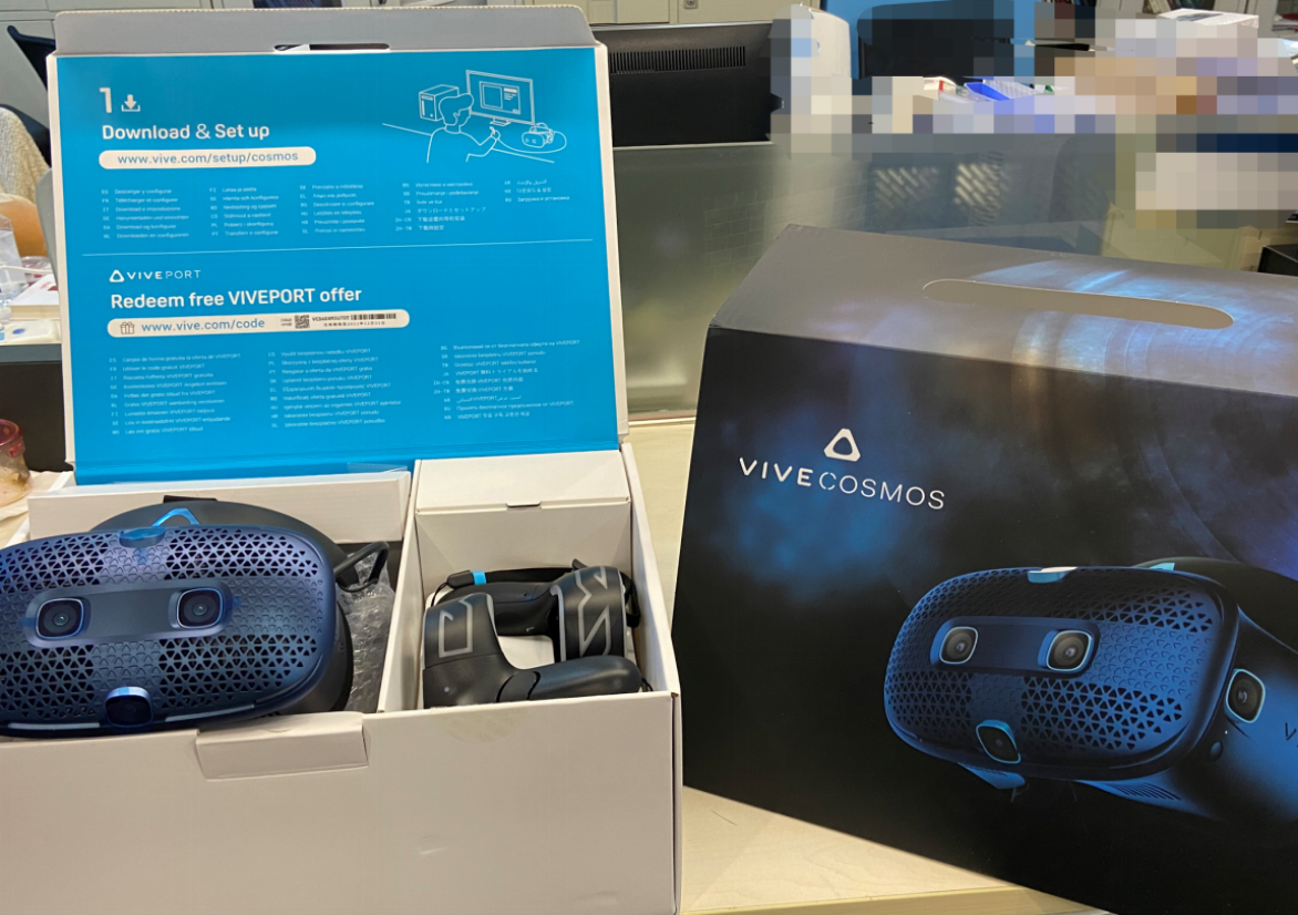 htcvivecosmos开箱测评1外观篇