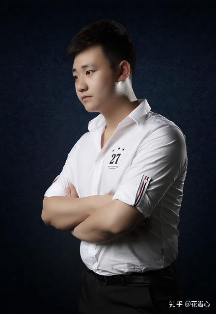 代表作品:华晖云门,尚水天成,幸福城,绿景1866,金亨利,星