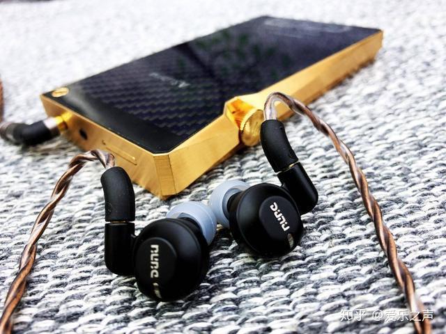 退烧解毒良药达音科dk4001旗舰圈铁耳机上手体验