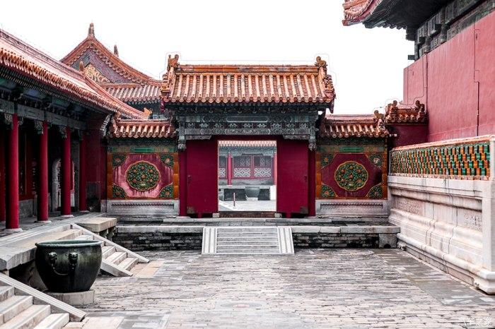 奔驰glb45后包围毕业,遇见紫禁城中最可爱的女孩 - 知乎