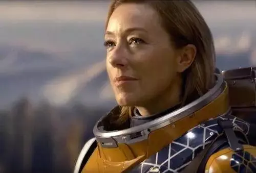 【元气美剧】《太空迷航》穿着太空衣的家庭复古剧