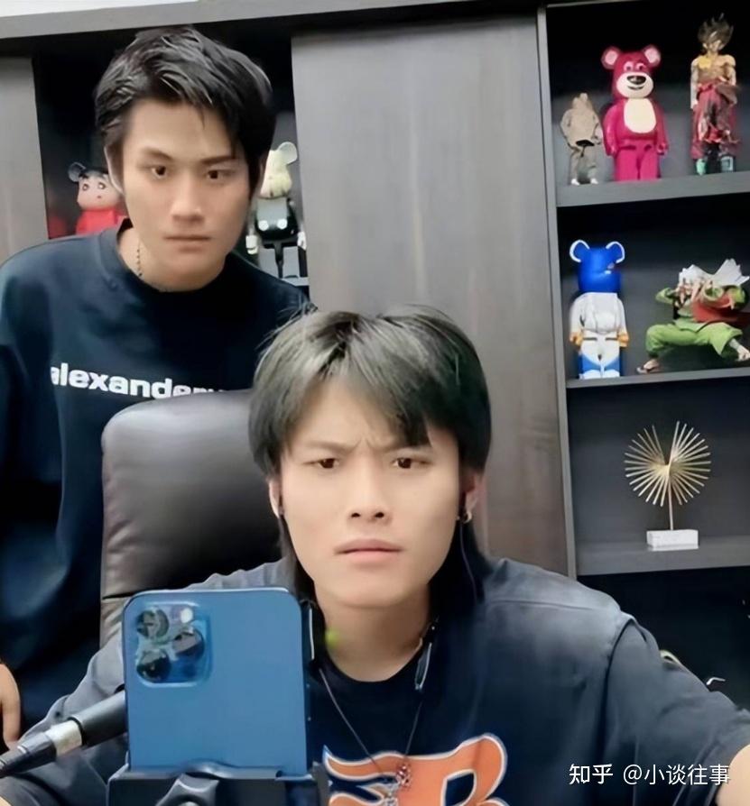 大家所认识的网红中疯狂小杨哥,彭十六以及小橙子等等,这些都是在各大