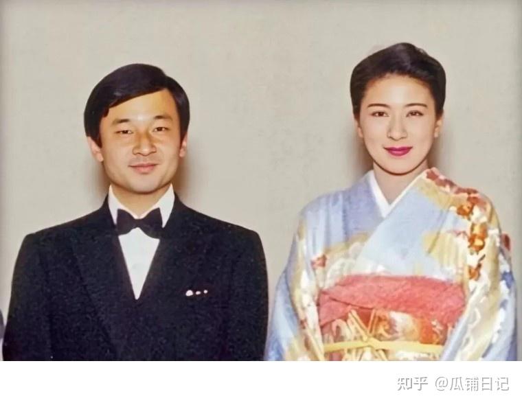 从“灰姑娘”到“笑面狐狸”:秋筱宫纪子妃的宫闱三十年 - 知乎