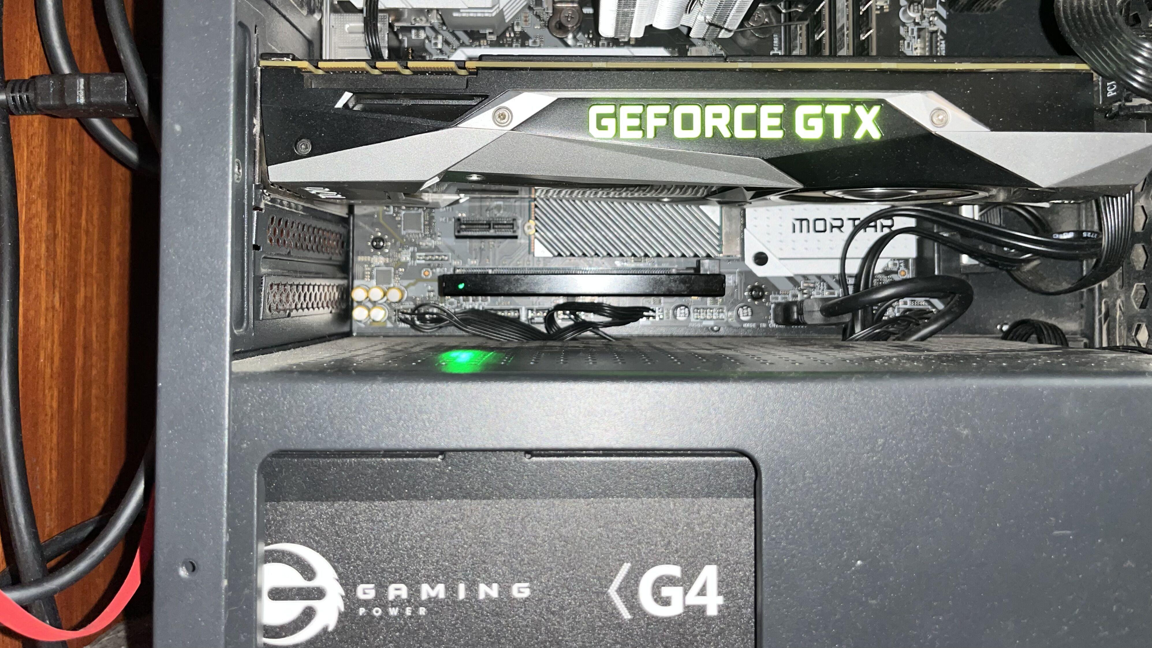 Pcie3 0 x4 pcie3 0 x1 