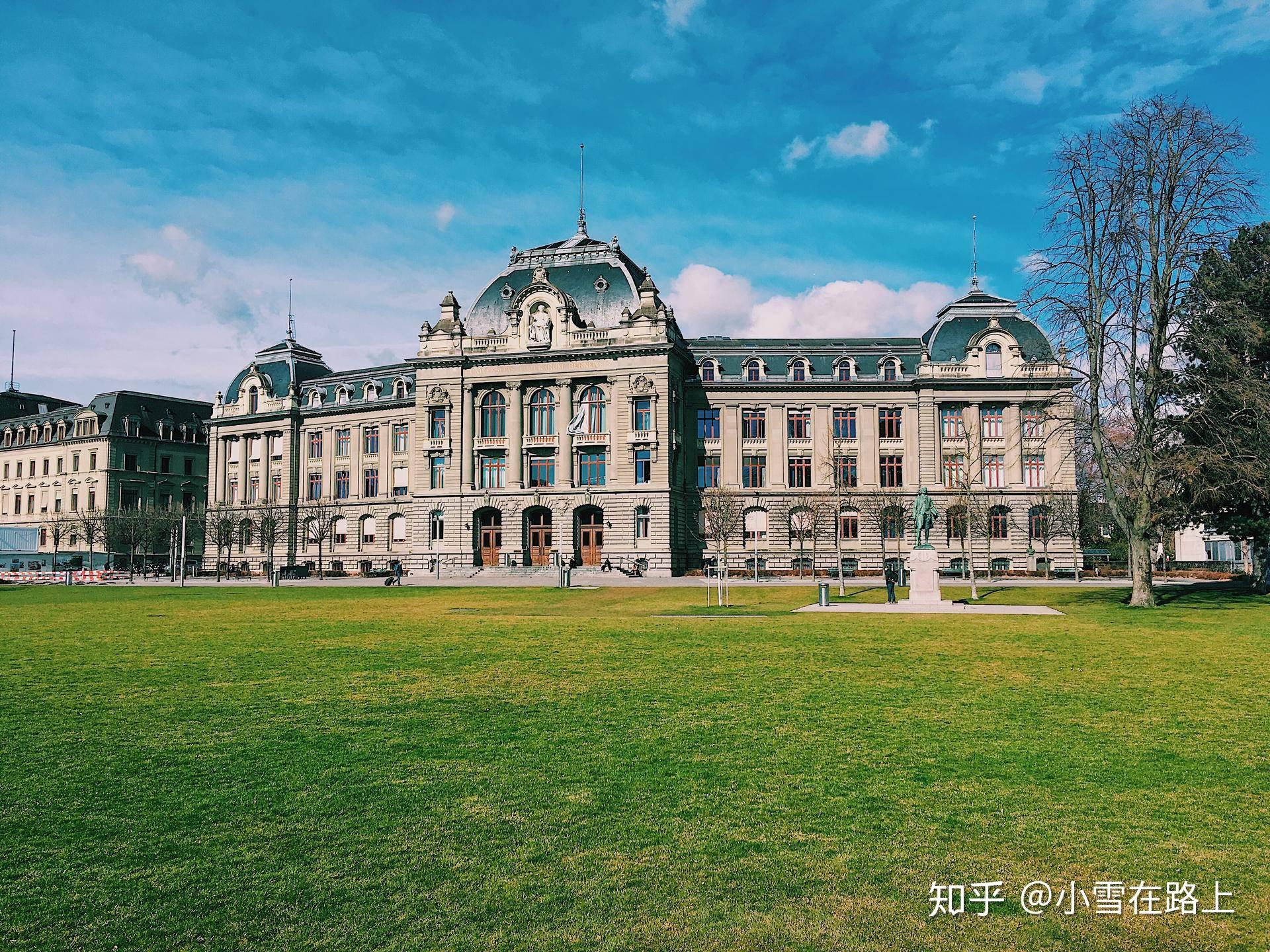 我研究生将要前往的学校是瑞士的伯尔尼大学,伯尔尼大学在2020年qs