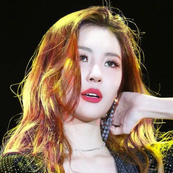 头像李宣美合集