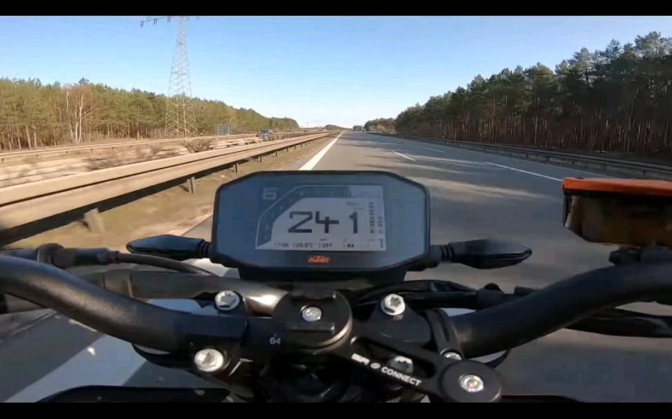 川崎h2 sx第一视角狂飙速度高达299km/h