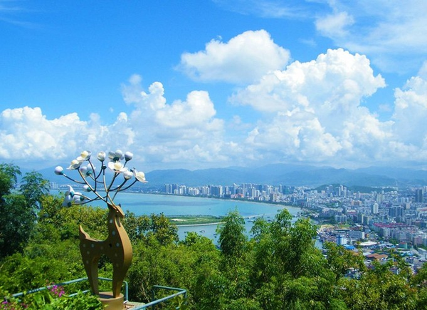 亮點:南海情山,觀賞三亞夜景最佳去處