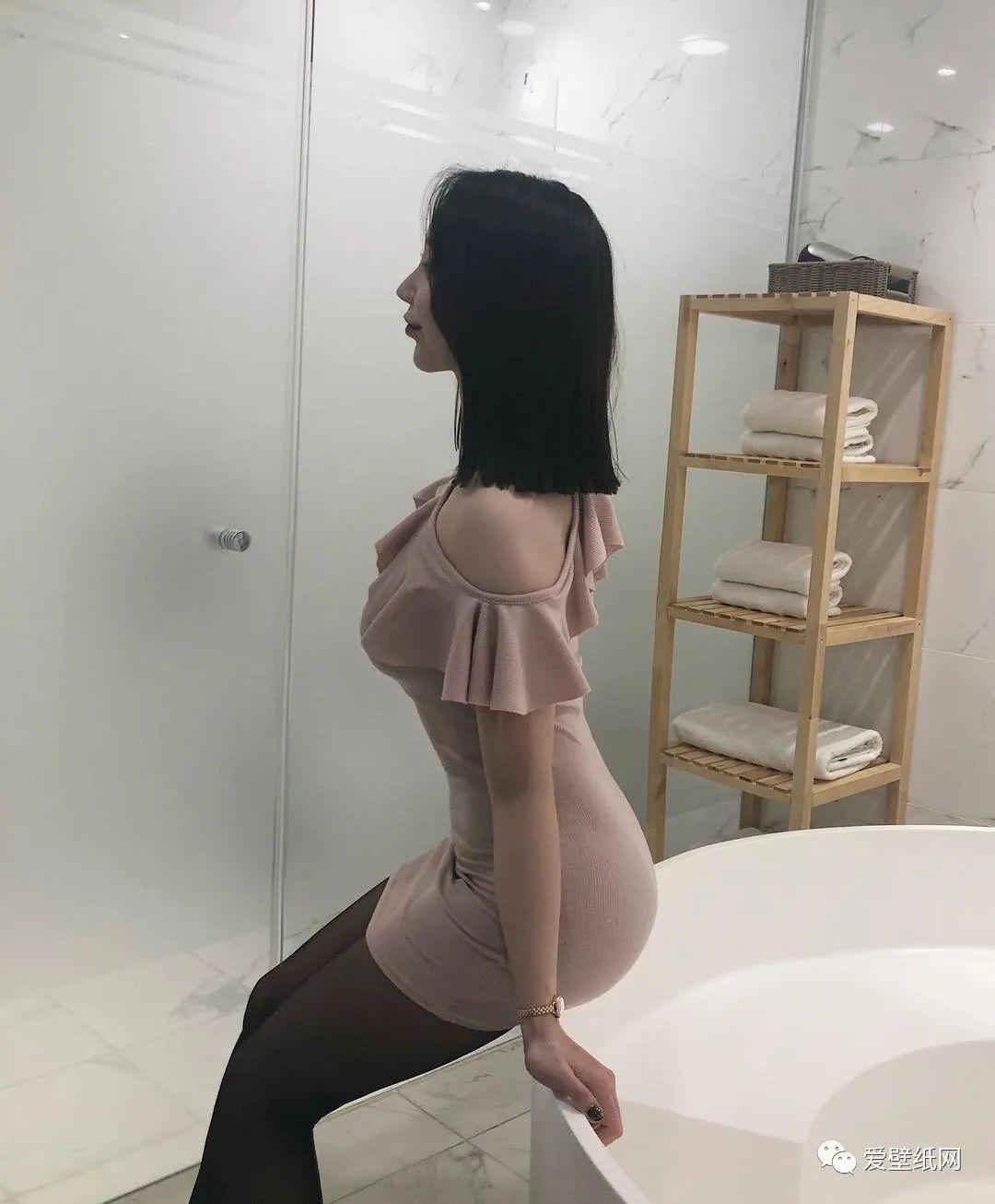 第297期 让我一起欣赏极致腰臀比女教练amourfor_u - 知乎