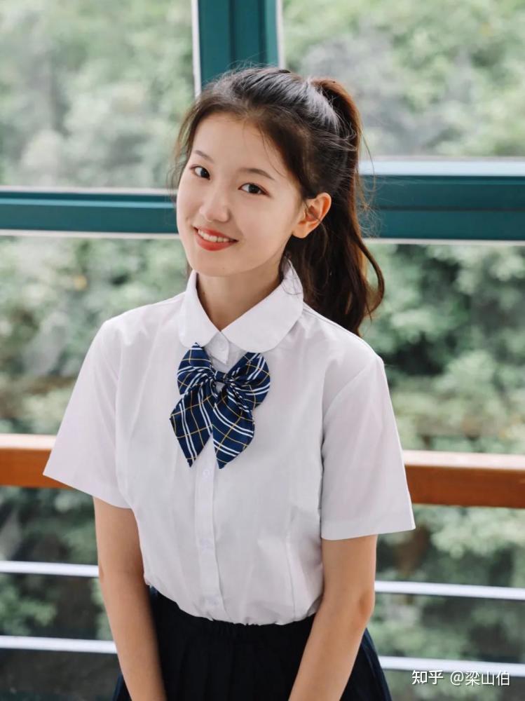 22岁的小姑娘凭什么成为董明珠的接班人孟羽童父母教育孩子的三个真相