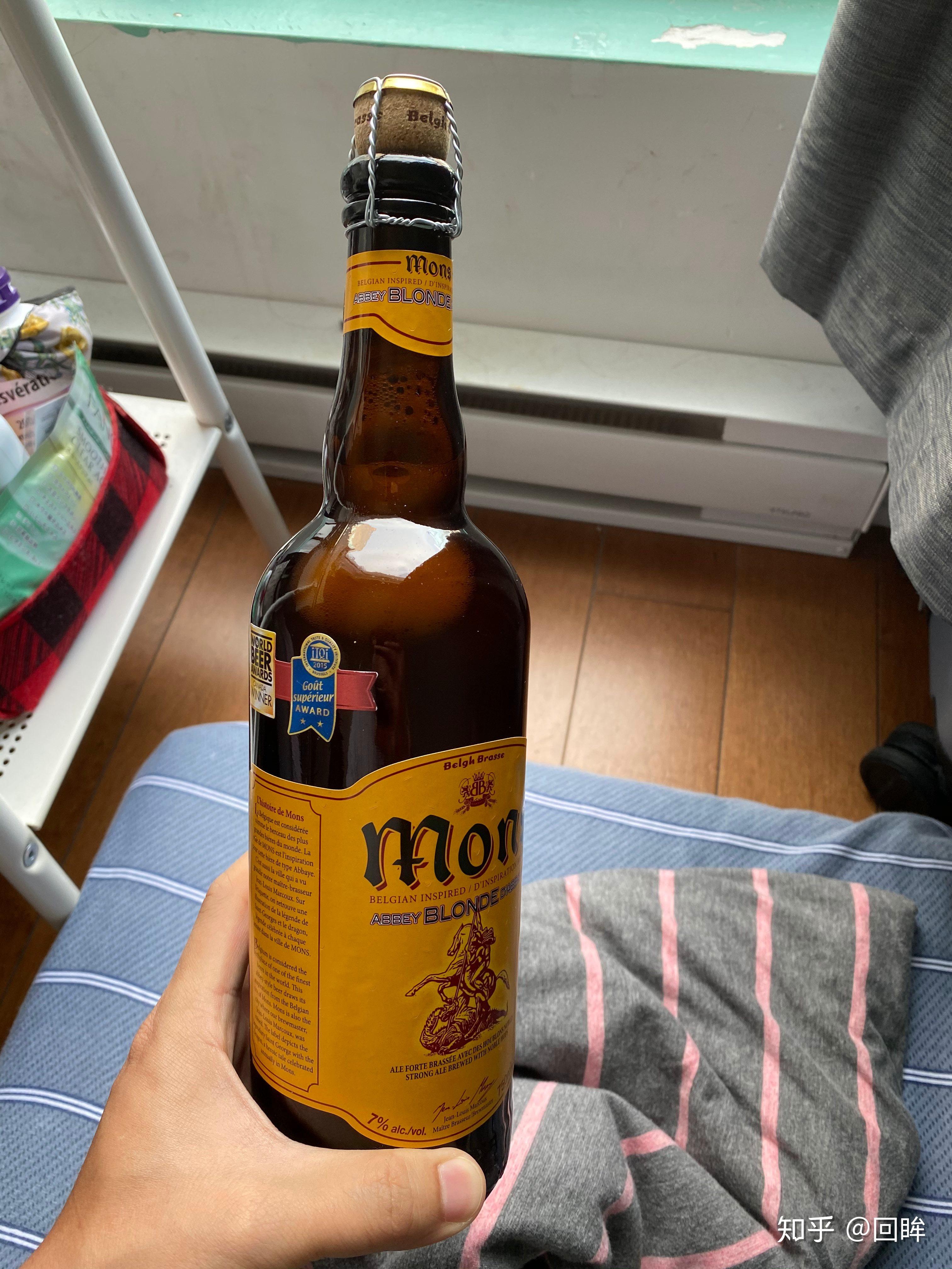 三,mons英国纽卡斯尔棕啤,入口苦回味略甜,属于不需要品简单直接型