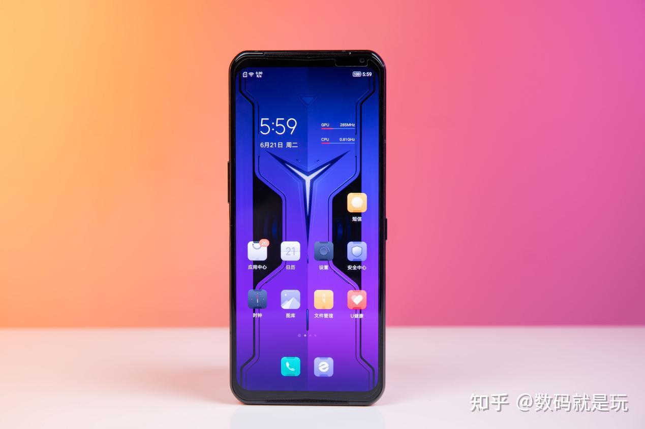 要想游戏玩得爽还是得选拯救者y90