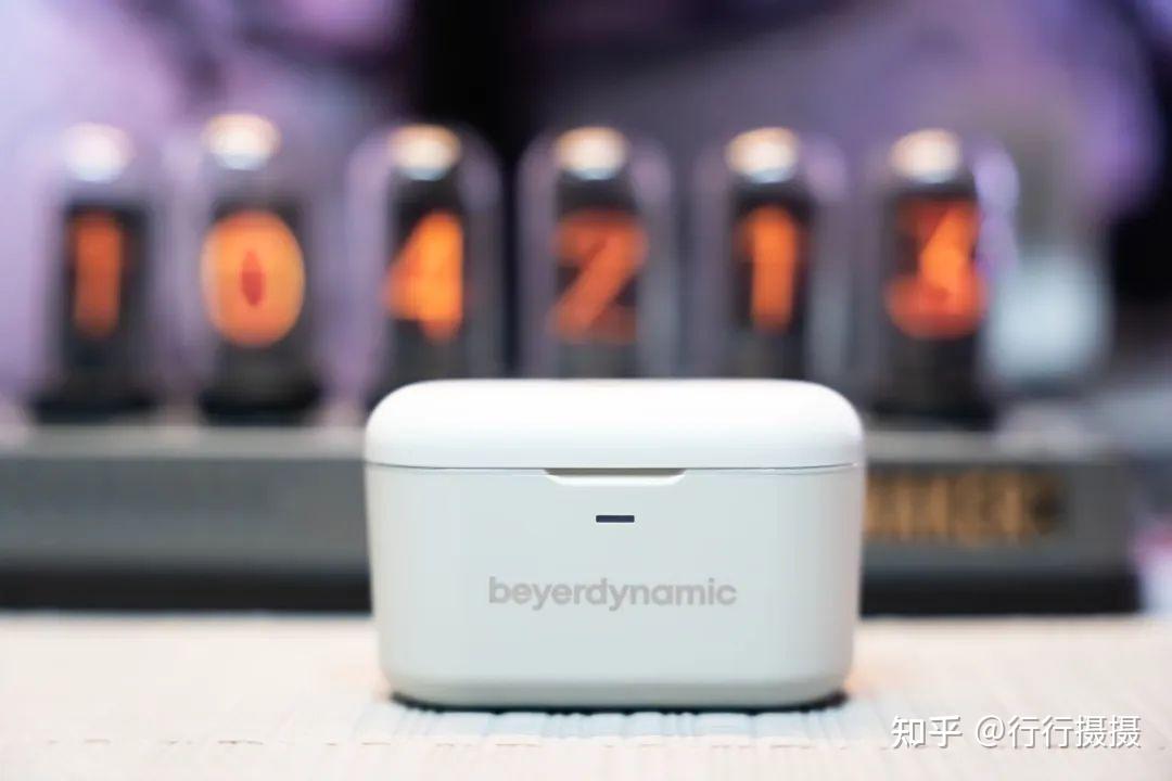 降噪耳机你真的选对了吗世界四大耳机品牌之一打造拜雅freebyrd降噪