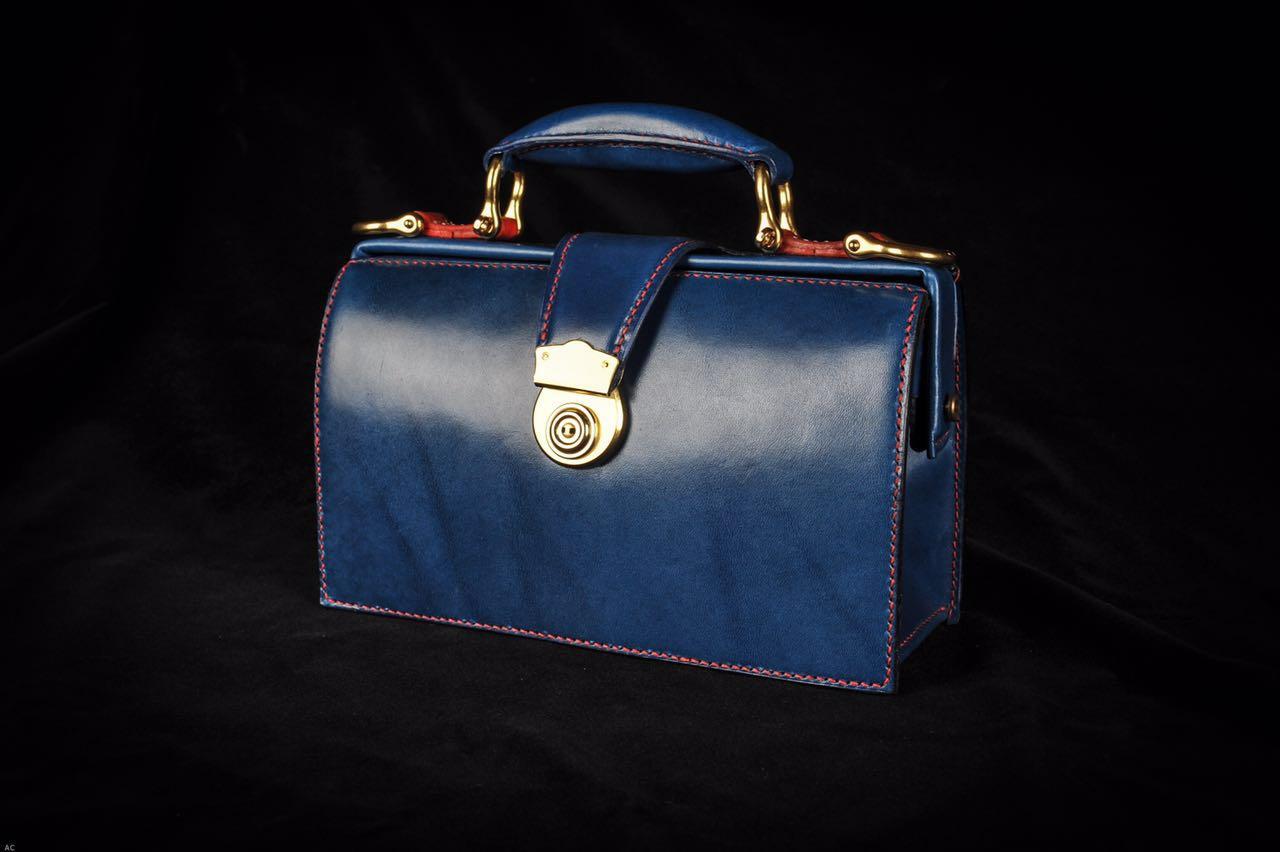 一个迷茫青年的独白记自己的一年皮具生涯