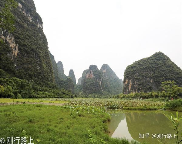 杜达雄王瀚山水桂林甲天下_杨朔山水甲桂林上一句_桂林山水介绍