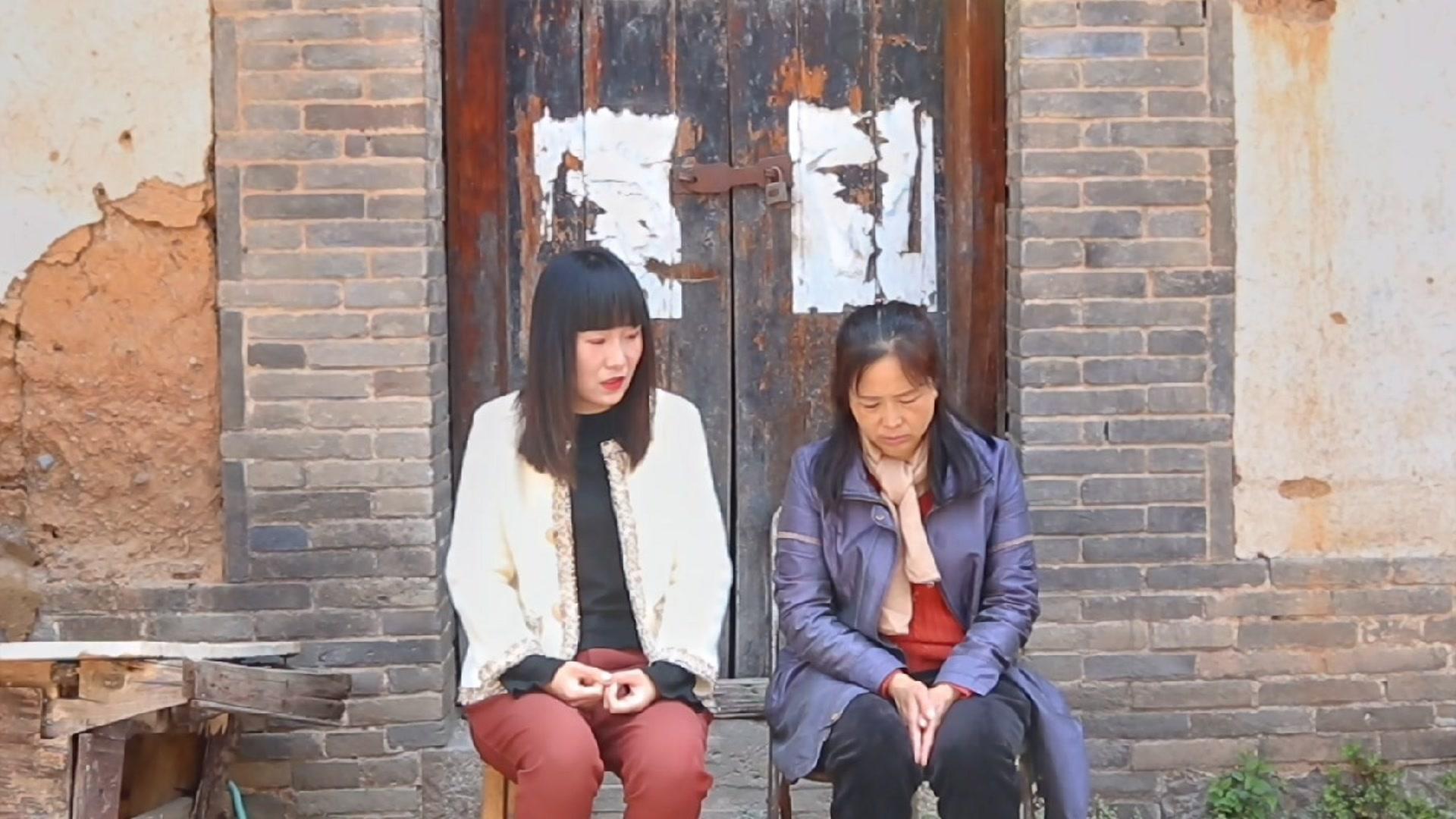 婆婆生病找儿子借钱儿媳不借钱扔双破鞋赶出门婆婆一穿后哭了