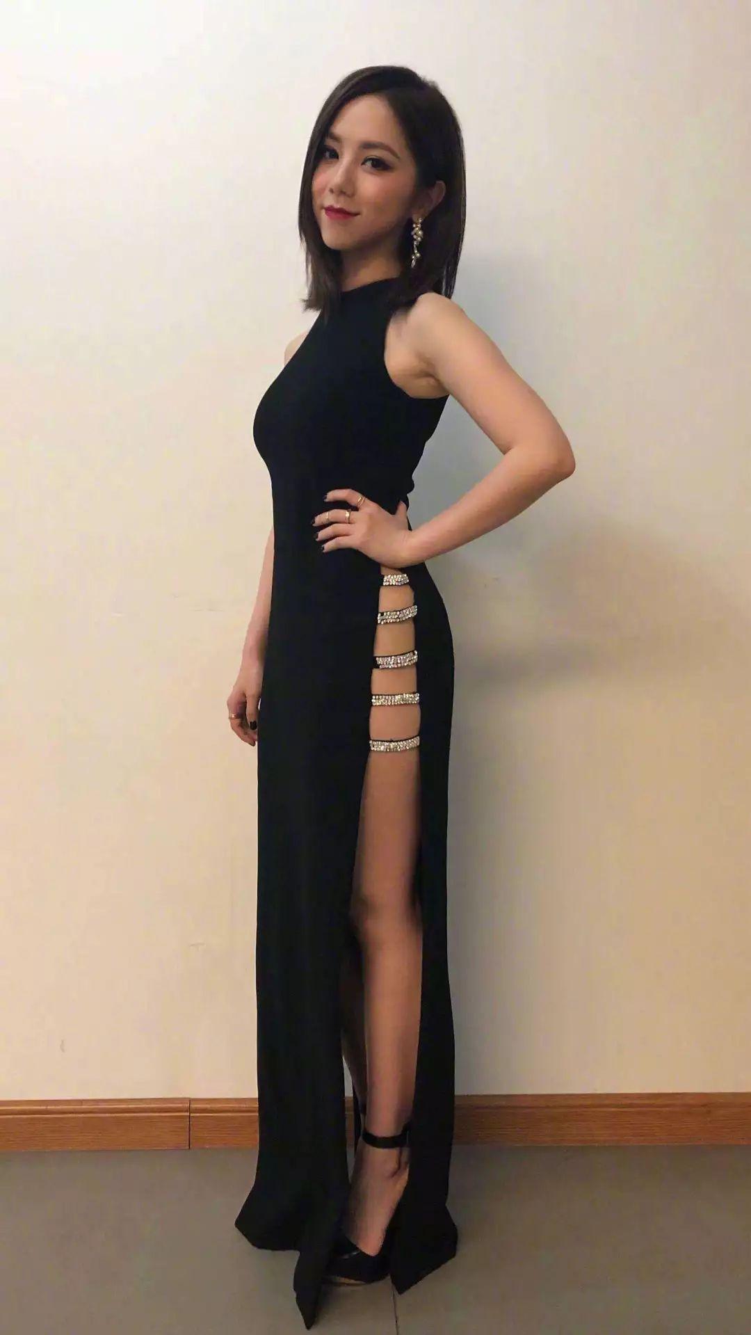 矮个子小粗腿算什么看邓紫棋轻松打造x型身材