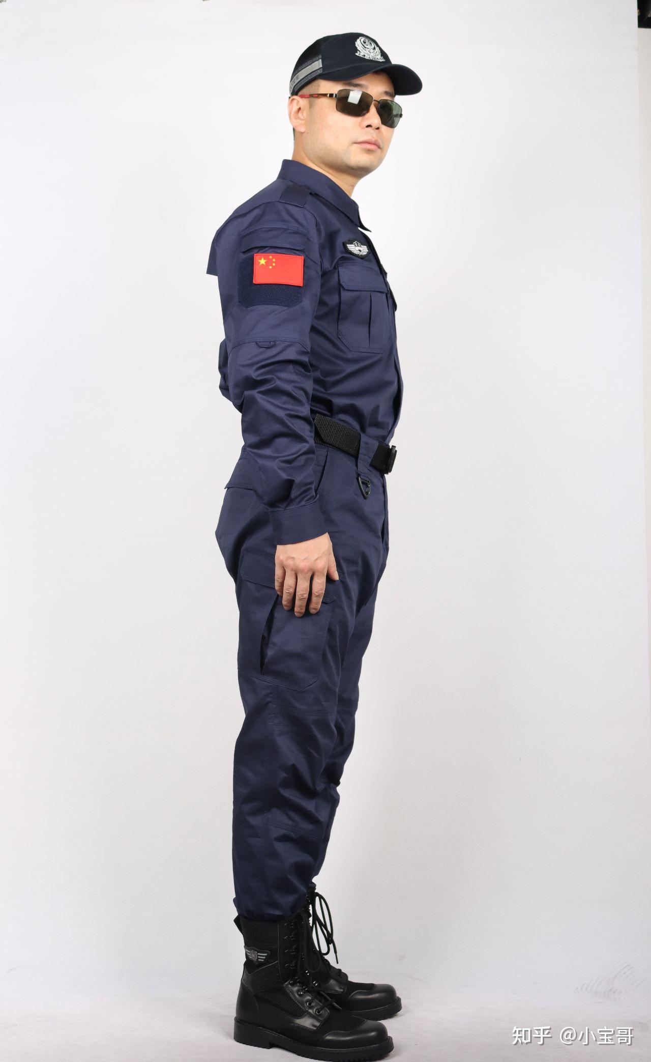 新款精英教官服