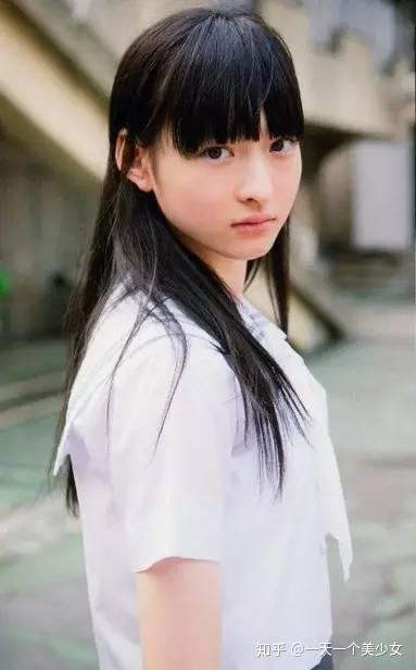 永远的18岁 如同彗星一般划过的美少女 松野莉奈 知乎