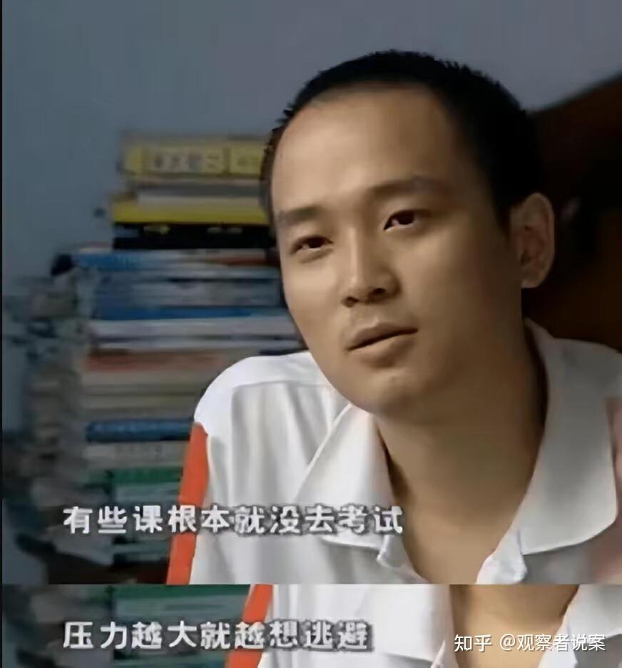 2002年,四川考生张非拒绝复旦的录取,选择复读,第二年考入北大,次年被退学,2005年又考入清华,竟再次被退学…… - 知乎