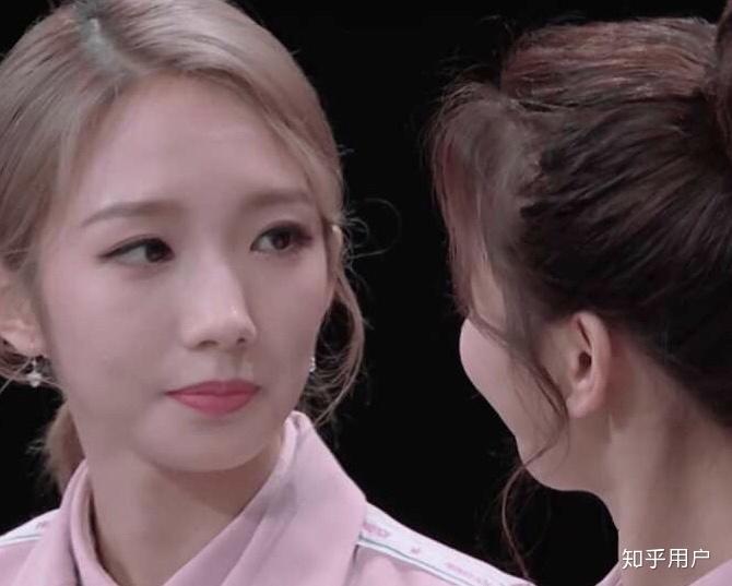 如何评价杨超越在《创造101》中的表现?