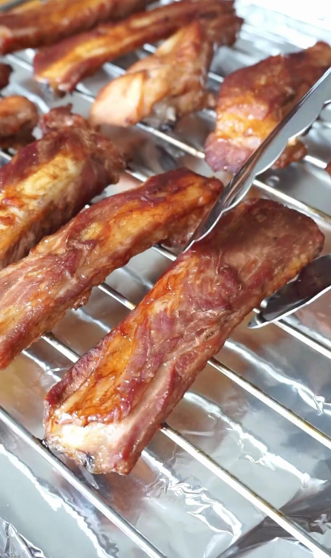 烤箱食谱蜜汁排骨