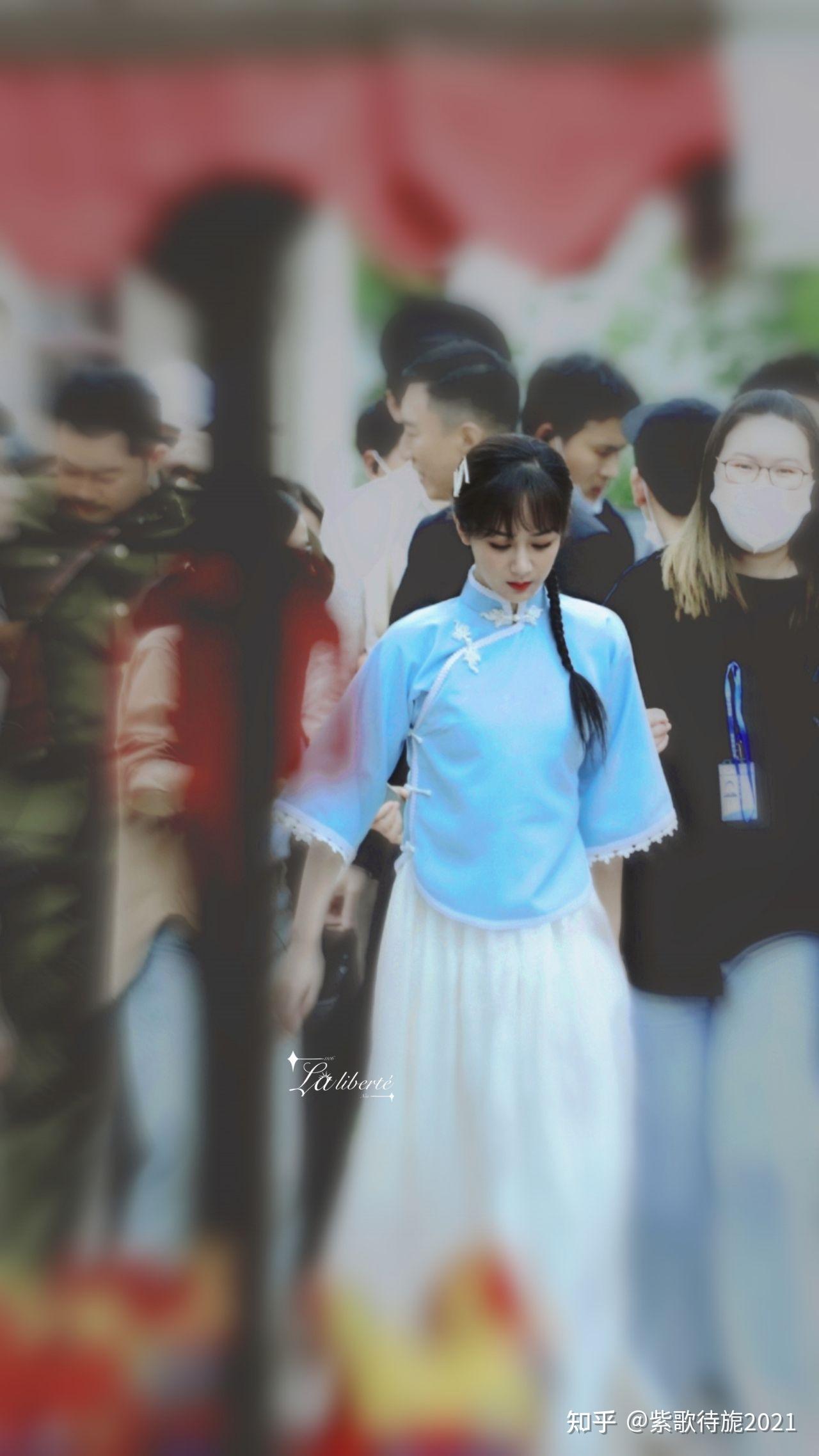 如何评价杨紫在2021年五四青年节晚会中的表现