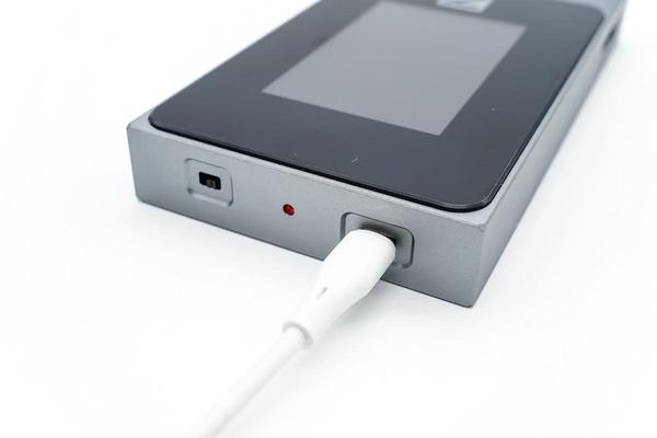 专用于线材的测试工具，ChargerLAB POWERZ MF001 Pro测试仪开箱体验 知乎