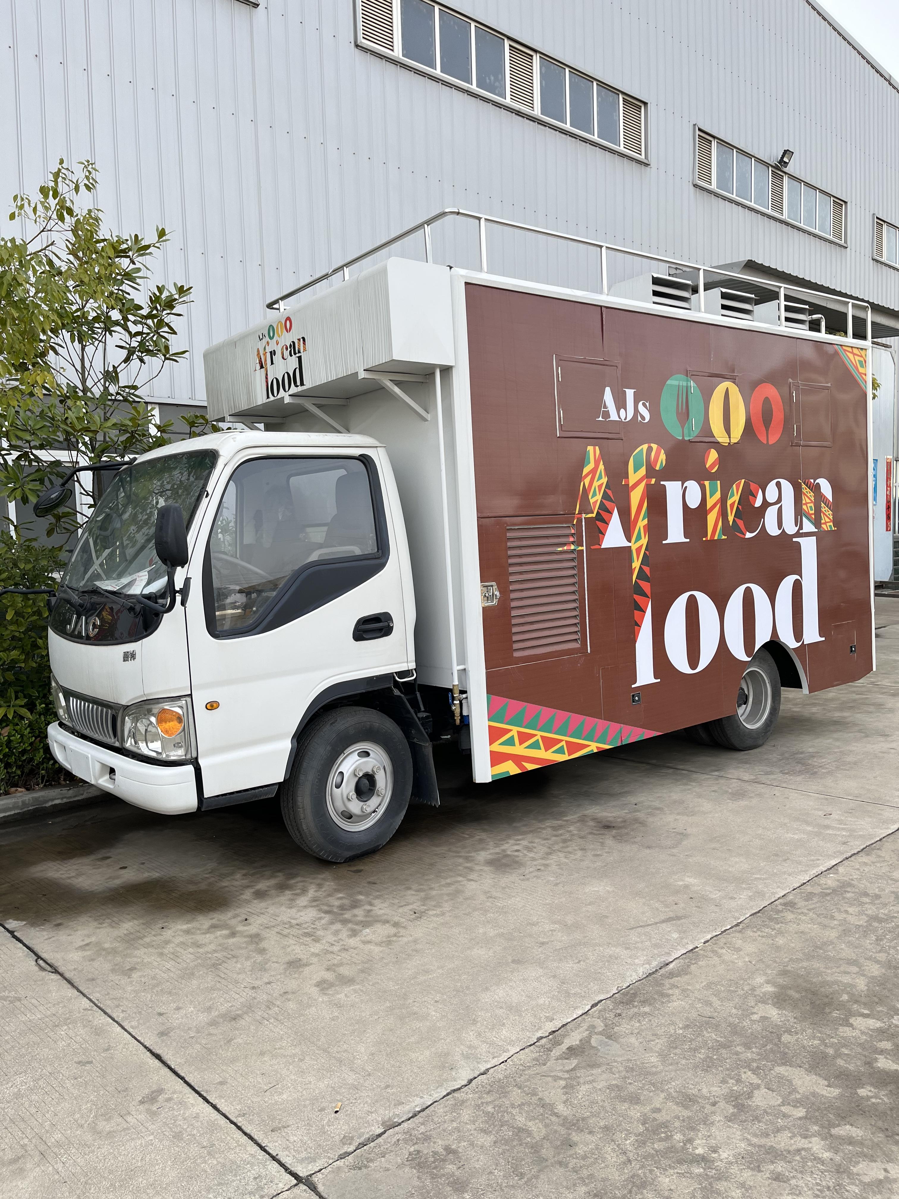 躍進汽油多功能售貨車街頭擺攤美食車流動小吃車街景餐車