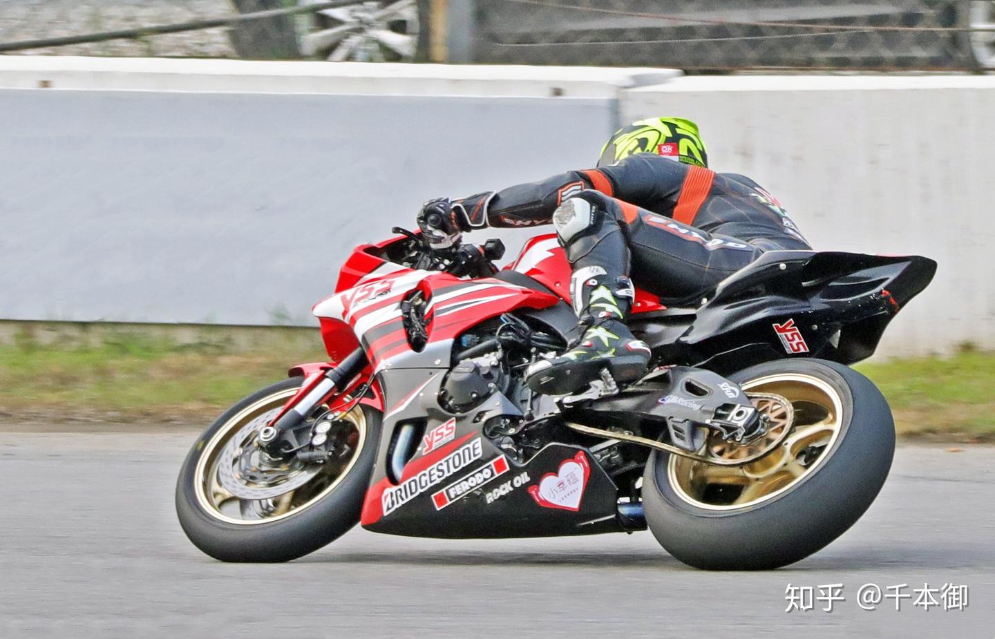 关于摩托车轮胎的那点事儿，水深得很！（上） - 知乎