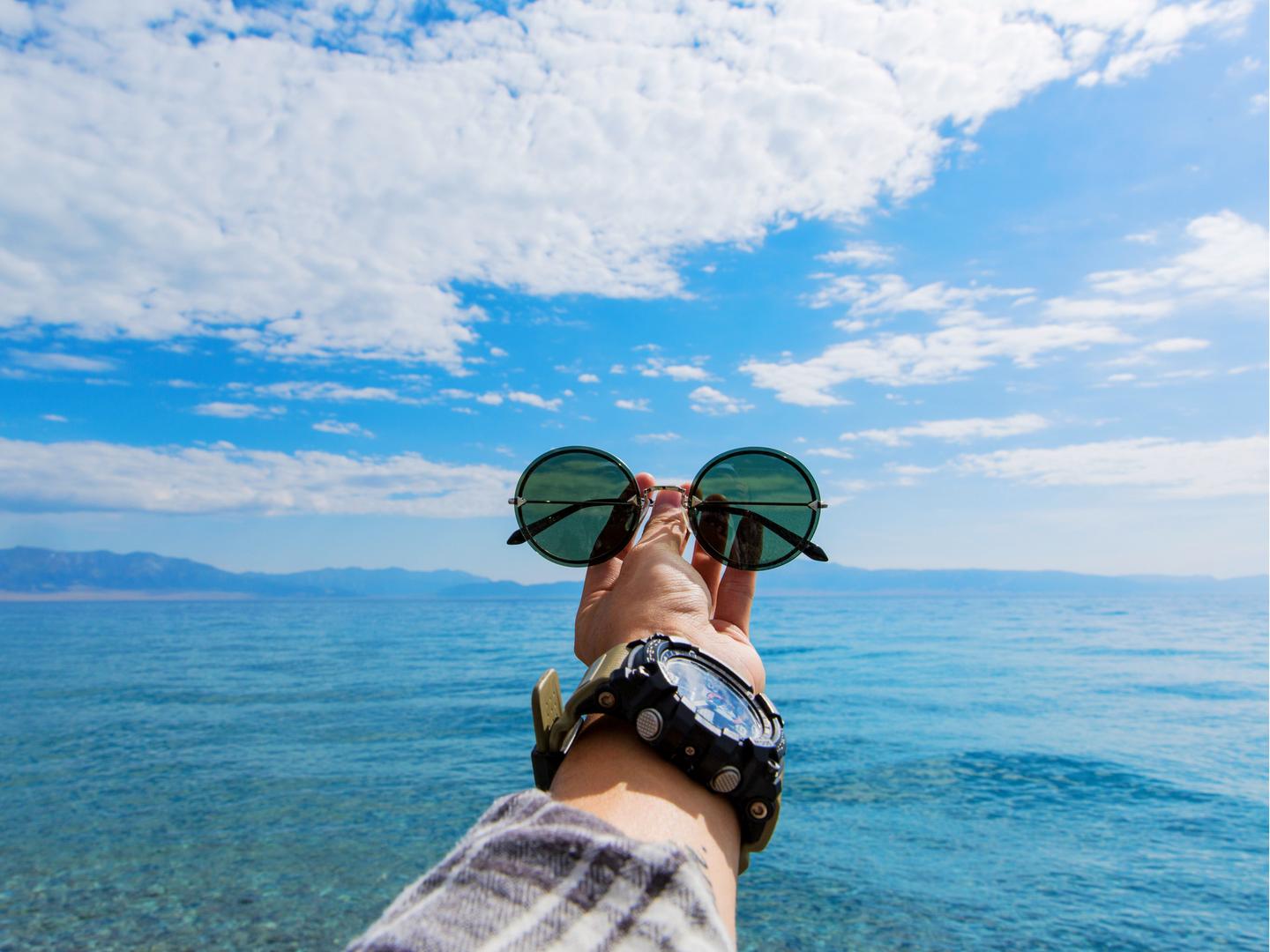 旅游自驾视频杨帆 v2-8afc490a39866586103365a445f133fe_1440w.jpg?source=172ae18b