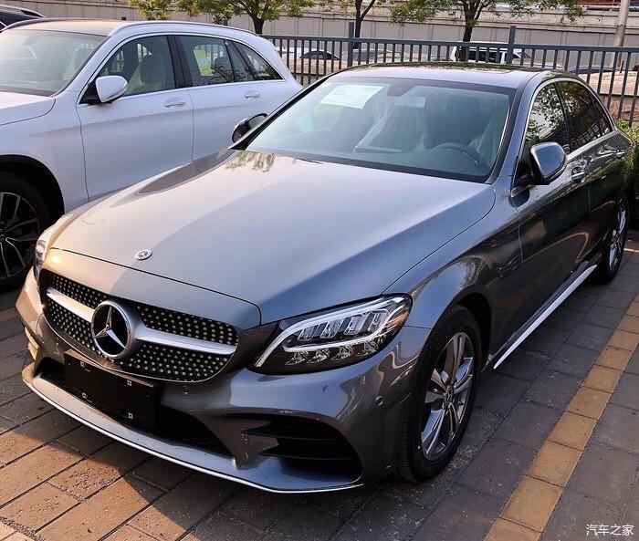 到店实拍2020款奔驰c级南宁地区年中促销c260白菜价