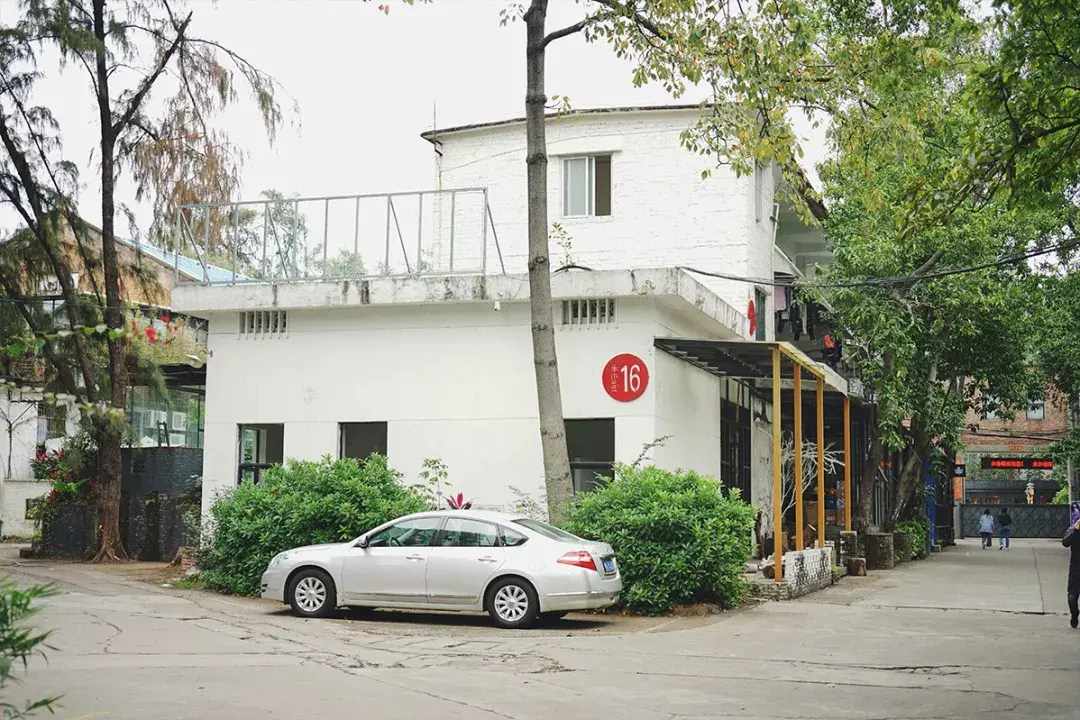 计时,来做最后的告别吧,带上相机,在历史悠久的东方红创意园拍照留恋