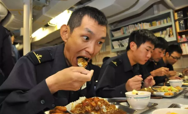为何说二战日本 陆军吃草 海军吃咖喱 知乎