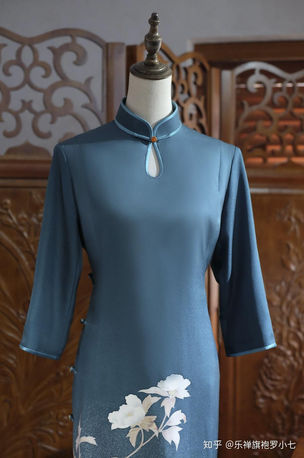 叮咚你要的瘦脸款水滴领正绢旗袍已上线