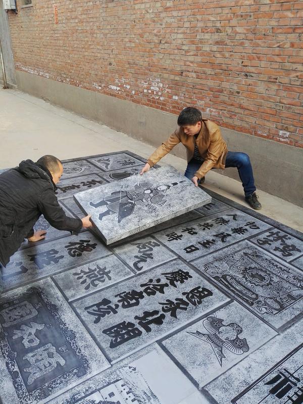 铝板腐蚀画丝网印刷的商业装饰应用日常