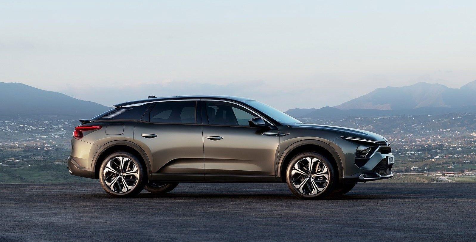 凡尔赛120km时速麋鹿测试神龙汽车真是魔怔了