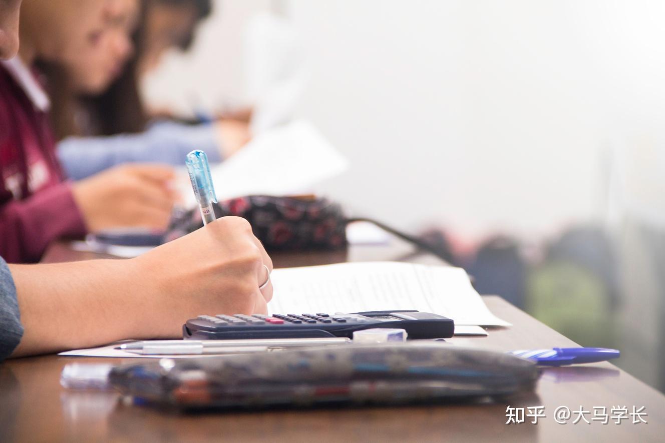 国外学历可考公务员吗 zhuanlan.zhihu.com