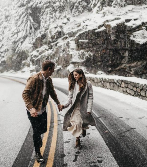 下雪天带上ta一起出去拍照才是正经事