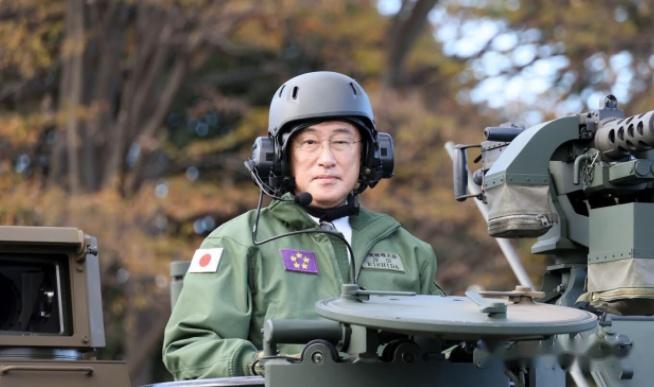 自岸田文雄上任以来,自民党各派系虽然内斗激烈,但在美国方面的严厉