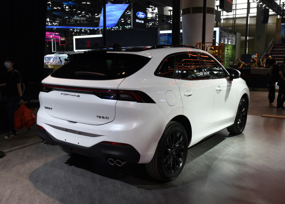 东风版兰博保时拉蒂来了预售10万出头马力远超h6