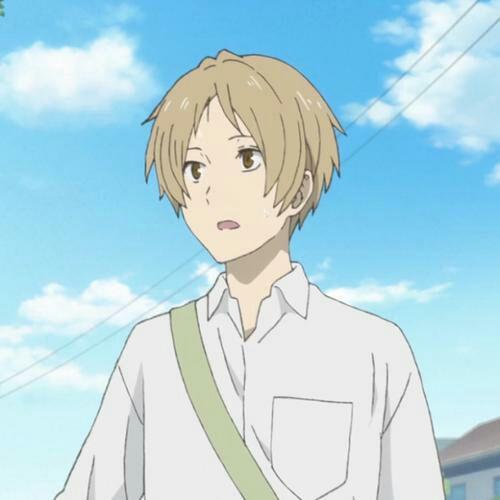 一个动漫男生黄色头发,比较小,白色服装?有谁知道是什么动漫啊?