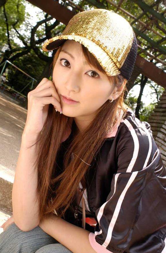 没有人知道为爱情献身的松岛枫最后是不是嫁给了那个男朋友,但在2012