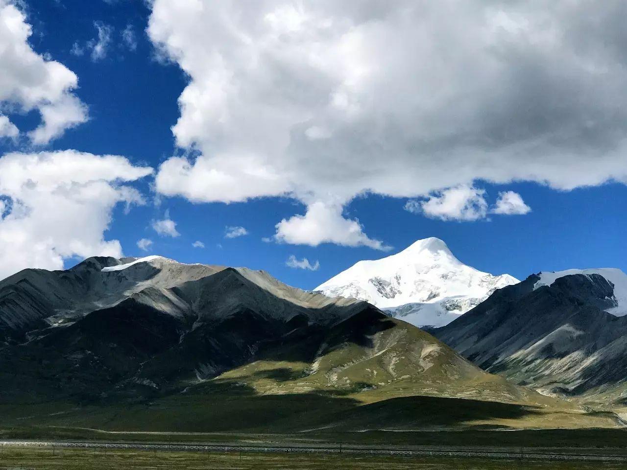 推荐一首歌《在人间》