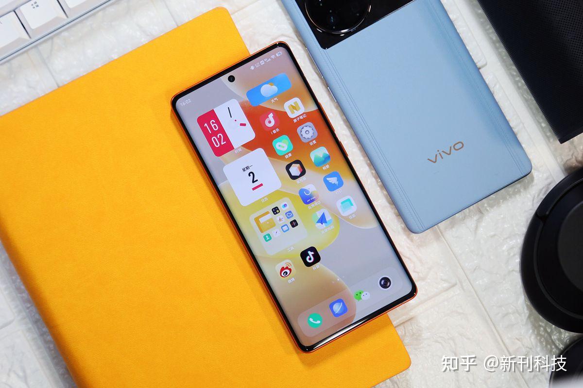 在日常使用中vivo x80 pro也是一款流暢好用且不那麼熱的旗艦手機