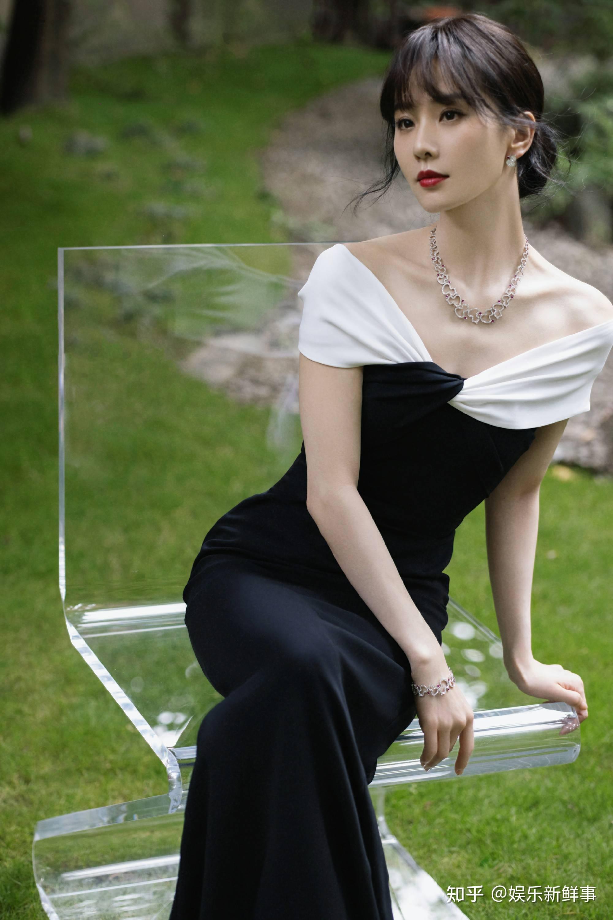 刘诗诗亮相上海品牌活动 温柔大气风采绝佳 - 知乎