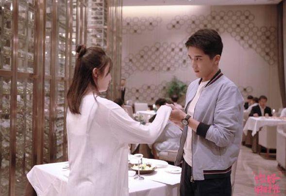 从校服到学士服，再到婚纱的爱情是什么样儿的？ - 知乎