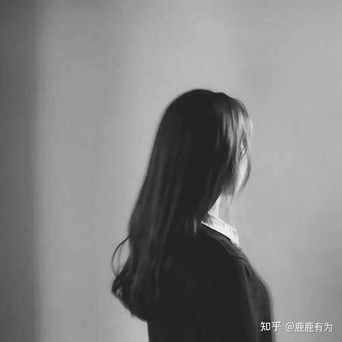 春天文案短句干净治愈阳光(文案短句干净治愈阳光)