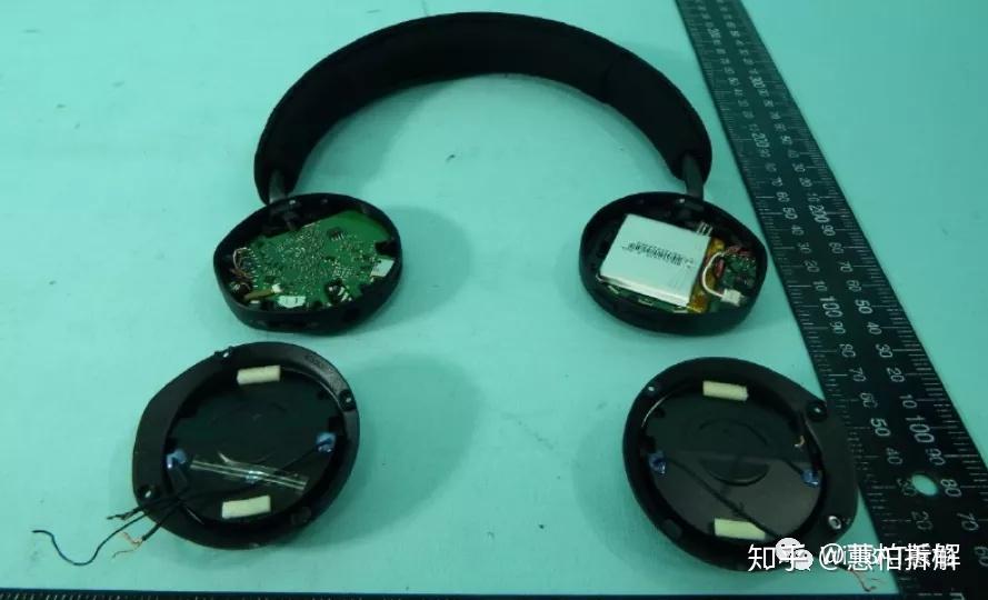 解析如何更换bobeoplayh8i蓝牙耳机电池