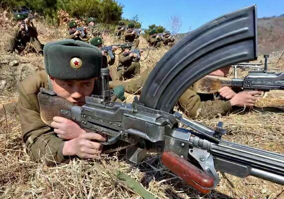 朝鲜人民军步兵分队编制及武器装备概览